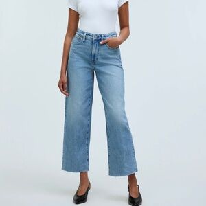 The Curvy Perfect Vintage Wide-Leg Crop Jean
